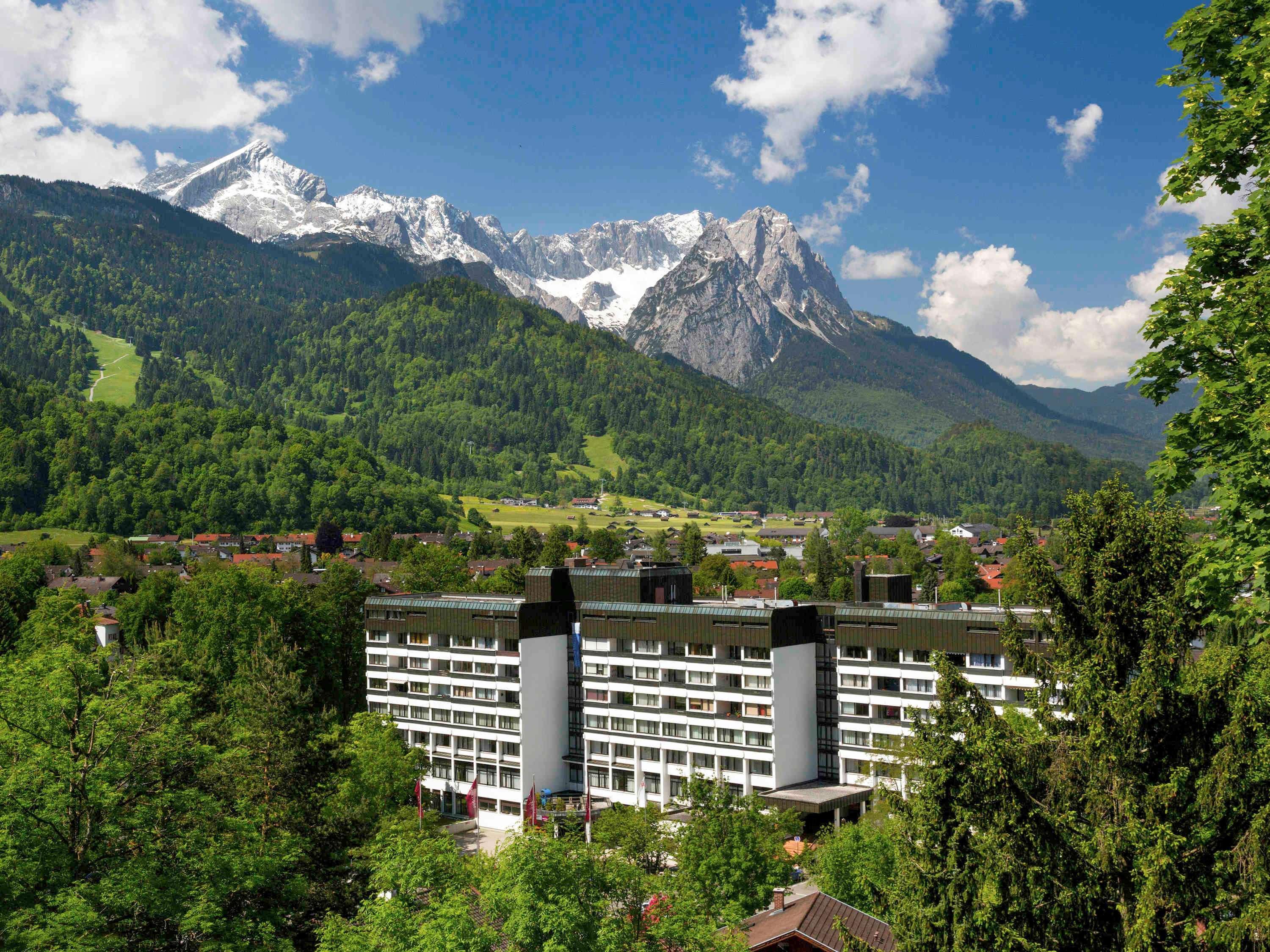 Mercure Hotel Garmisch Partenkirchen Exterior photo