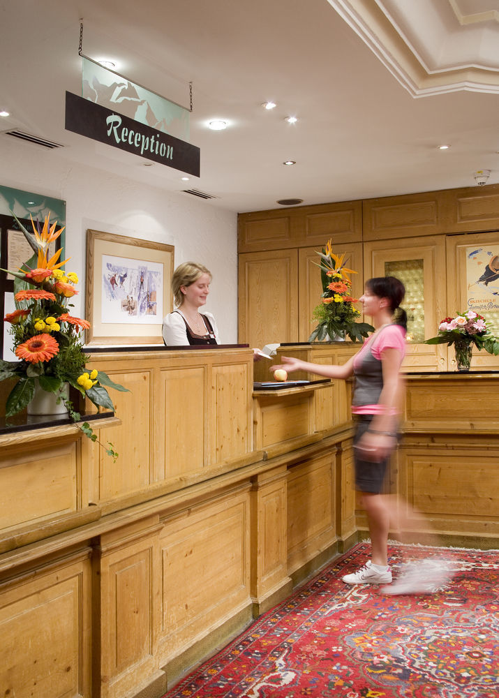 Mercure Hotel Garmisch Partenkirchen Exterior photo